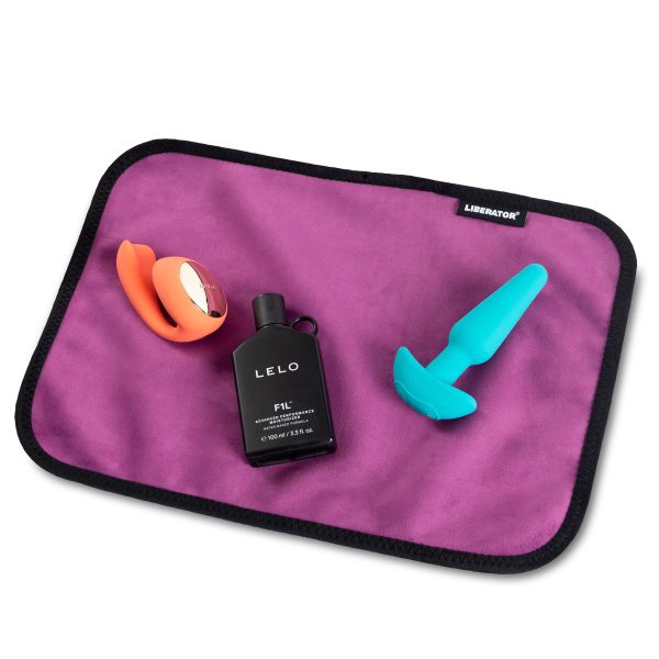 Fascinator Toy Pad - Moisture-proof Toy Pad, Microvelvet - Aubergine - Image 2